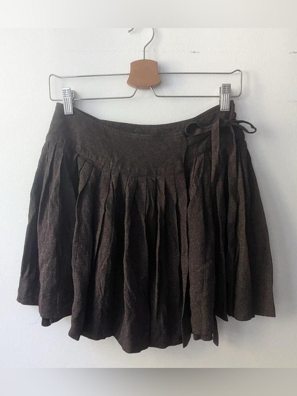 Pleated Brown Mini Skirt